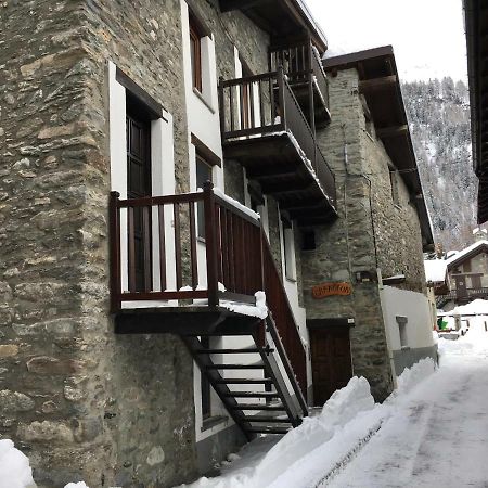 Casa Grangeon Apartment La Thuile Bagian luar foto