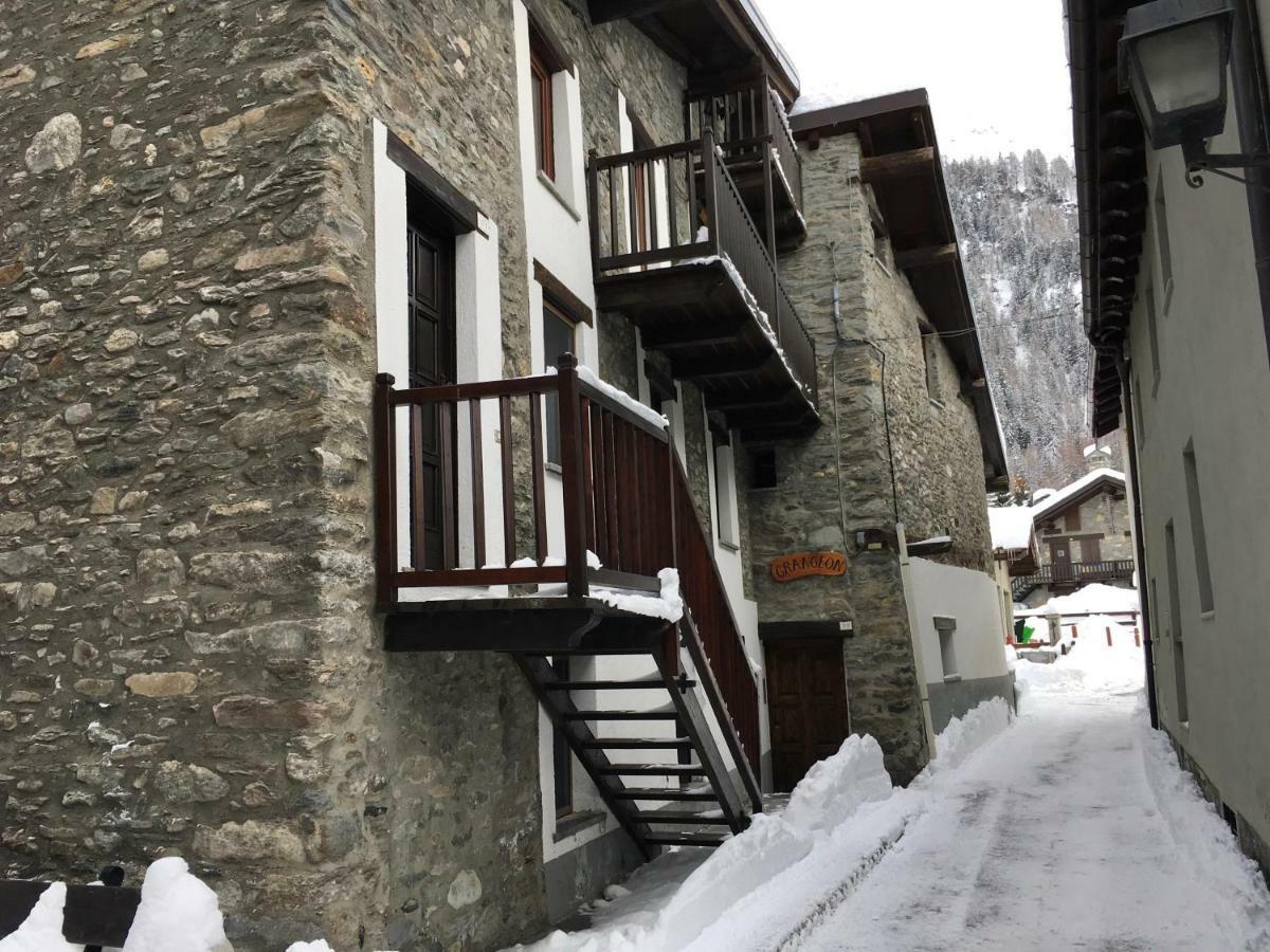 Casa Grangeon Apartment La Thuile Bagian luar foto