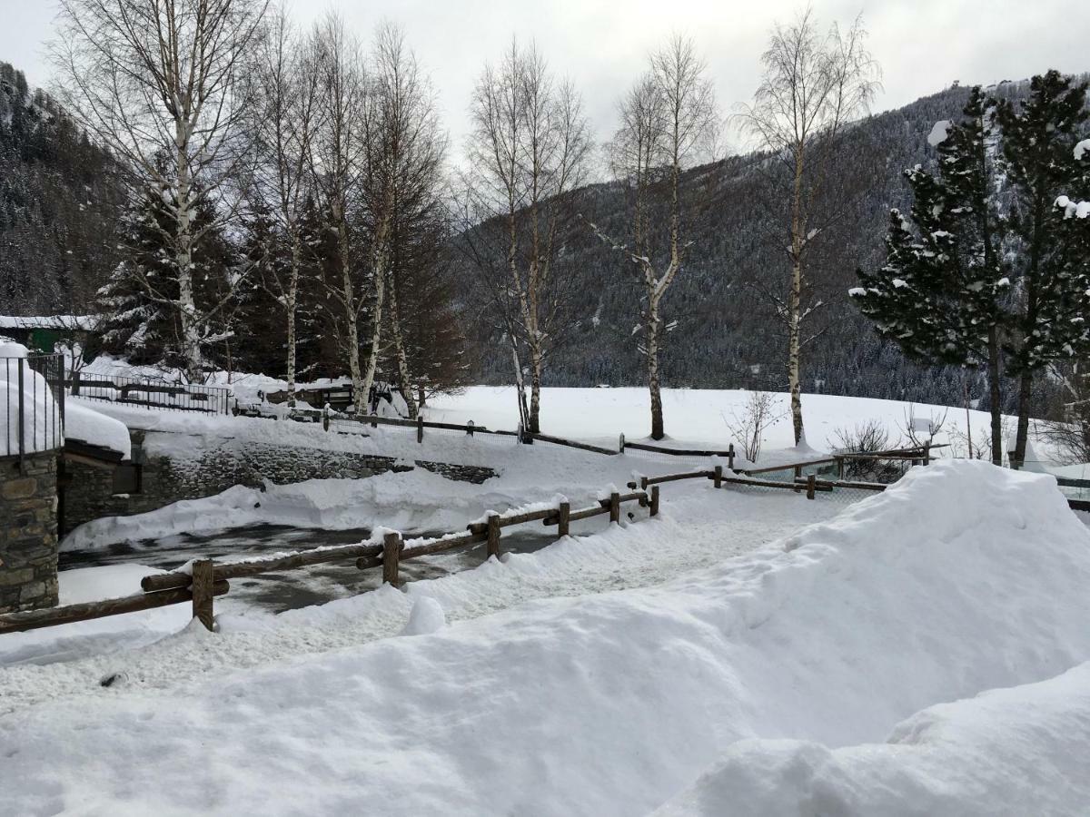 Casa Grangeon Apartment La Thuile Bagian luar foto