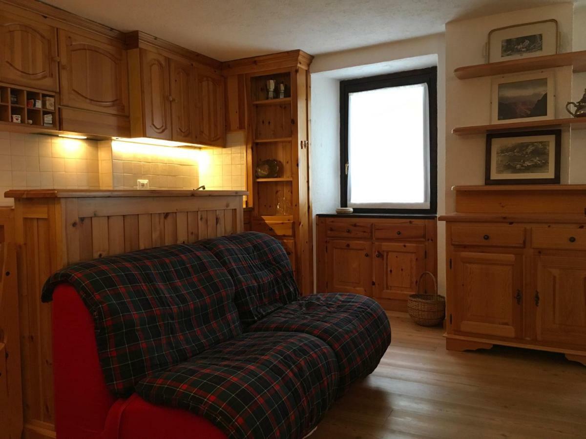 Casa Grangeon Apartment La Thuile Bagian luar foto